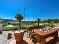 Villa Mek ZadarVillas Hotels in Pridraga