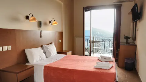 Castri Hotel in Delphi