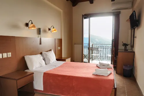 Castri Hotel Hotels in Eptalofos