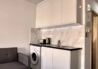 Phaedrus Living: Seaside Luxury Flat Athina 118