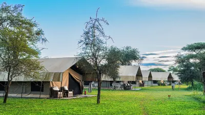 Africa Safari South Serengeti Hotels near Kenzan Luxury Mobile Camp - Ndutu