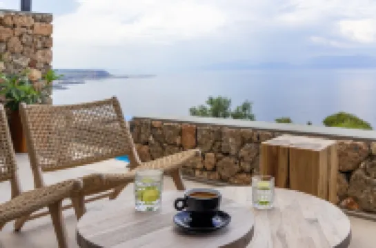 ​Le Grand Bleu Resort