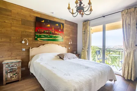 Le Clos des Senteurs de Chateauneuf de Grasse