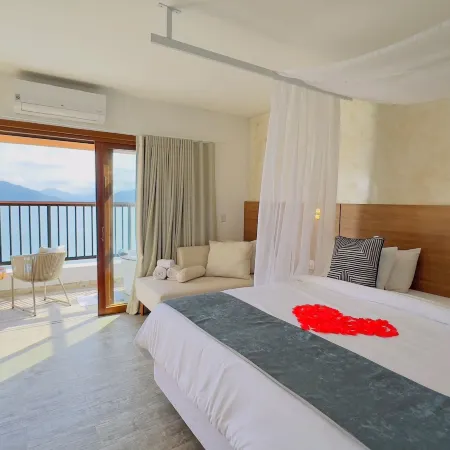Catalina Hotel