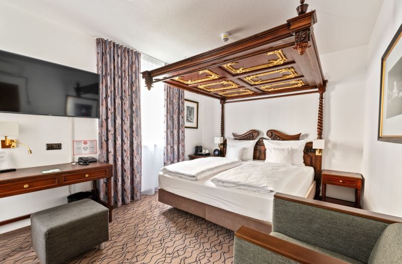 King's Hotel Center Superior