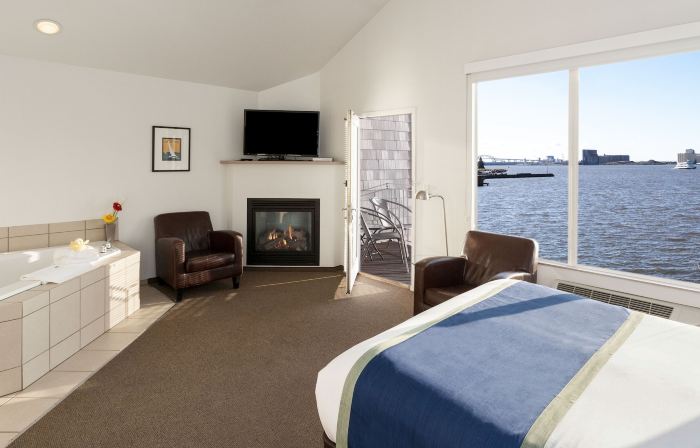South Pier Inn