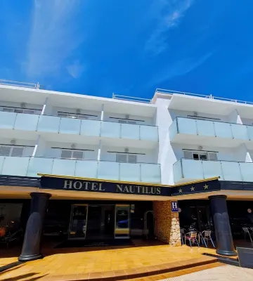 Nautilus Hotel