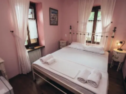 Ellis Full Guest House Hotels in Tsagkarada