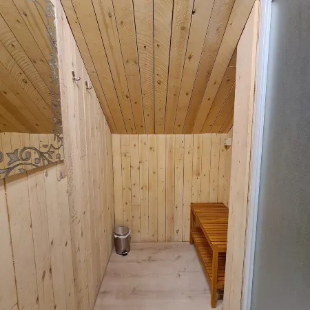 Chalet Near Durbuy with Garden & BBQ
