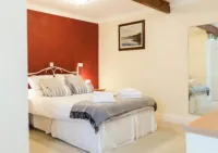 The Bull Inn Hotels in Spalding