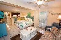 Cedar Cove Resort & Cottages - Parvekkeita