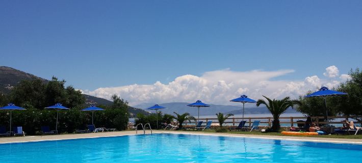 Barbati Bay Elegant Beach Apartments by Hotelius Hotels in Feakes