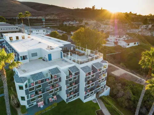 SeaCrest Oceanfront Hotel Hoteles en Pismo Beach