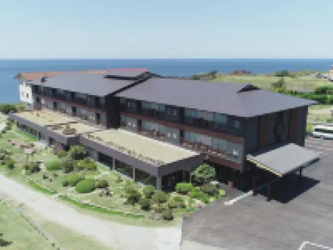 Sado Resort Hotel Azuma 佐渡島のホテル