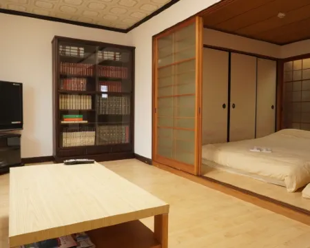 Private House for Rabbit Island Hotels in Takehara