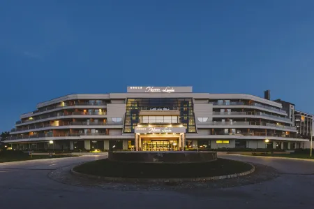 Hotel Livada Prestige - Terme 3000 - Sava Hotels & Resorts Отели в г. Moravske-Toplice