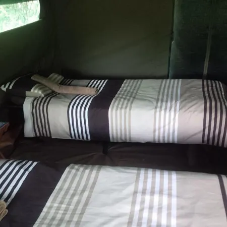 South Mobile Camp Отели в г. Tutume