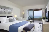 Aquagrand Artistic Luxury Beach Resort - Adults Only - Wi-Fi