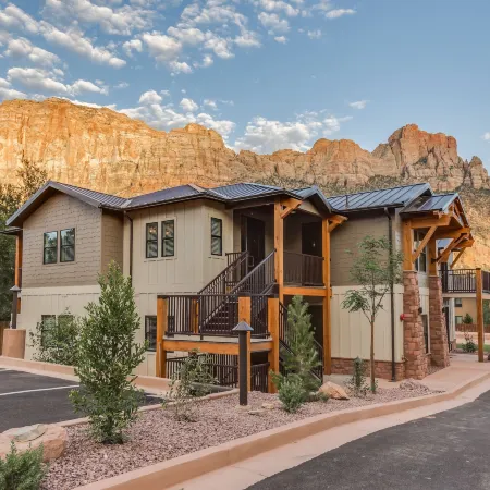 Watchman Villas