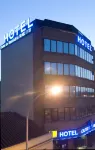 Hotel Ciutat de Sant Adria Hotels near Badalona Beach