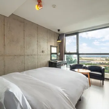 濟州中文之家酒店 鄰近朝安泰迪熊博物館的酒店