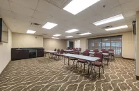 Comfort Suites Beachside