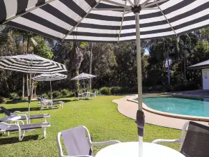 Byron Lakeside Holiday Apartments