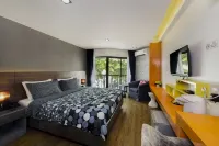 The Loft Seaside Sriracha Hotel Hotel a Si Racha