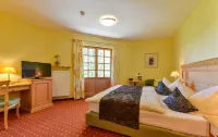 Hotel Oberwirt Hotels in Seebruck