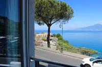 Hotel Astoria Vico - con vista mare