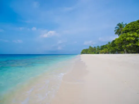 Kiha Beach Hotels in Dharavandhoo Island