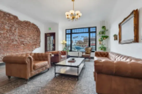 The Historic Grand Canyon Hotel