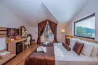 S3 Seahorse Beach Club