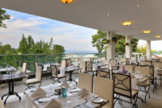 Grifid Metropol Hotel - Premium All Inclusive & Private Beach - Adults Only