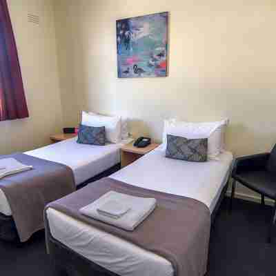 Miami Hotel Melbourne Rooms