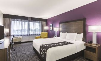 La Quinta Inn & Suites by Wyndham Myrtle Beach - N Kings Hwy