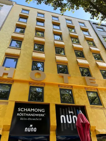 NunoHotel Köln City Отели рядом с достопримечательностью «Кёльнская бизнес-школа»