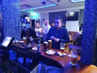 The Six Bells Hotel - bar