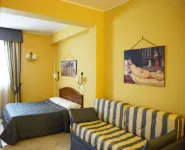 Greta Rooms Hotel Hotels near Lido Caiman Beach