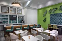 Courtyard Stamford Downtown Hotels in Stamford