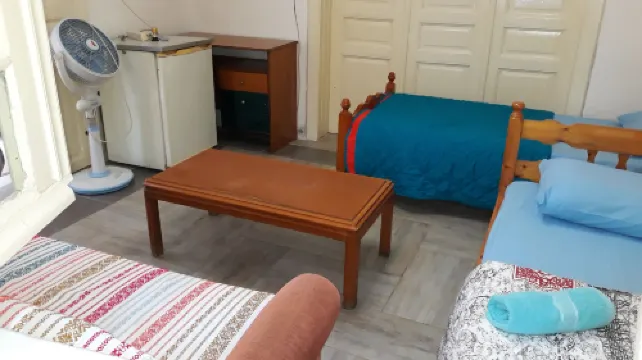 บ้านส่วนตัวใกล้ท่าเรือของพีเรียส