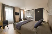 Villaggio Narrante - le Case dei Conti Mirafiore فنادق في سيرالونجا دي ألبا