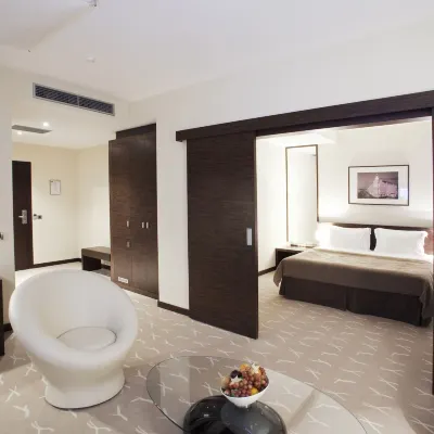 โรงแรมคาดาเชฟสคายา โรงแรมใกล้จัตุรัสมหาวิหาร
