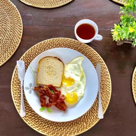 Eve's Kiosk Dive Resort