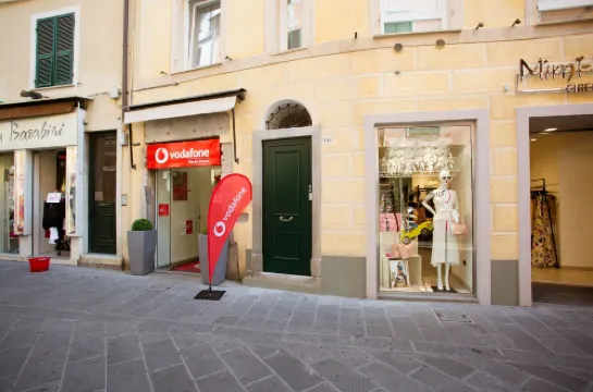 斯佩西亞地球優雅公寓 5 號酒店