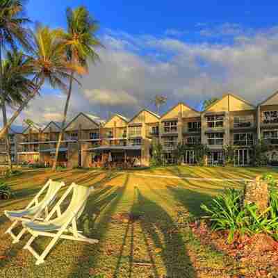 Club Wyndham Mission Beach Hotel Exterior