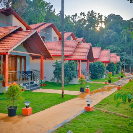 Hill Crest Resort - Coorg