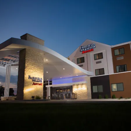 Fairfield Inn & Suites Burlington
