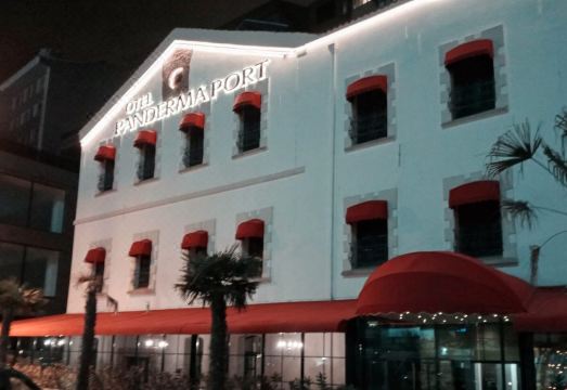 3. 판데르마 포트 ..