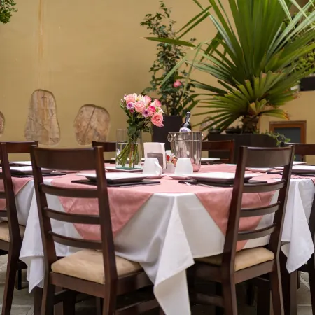 Casa de las Flores Hotel